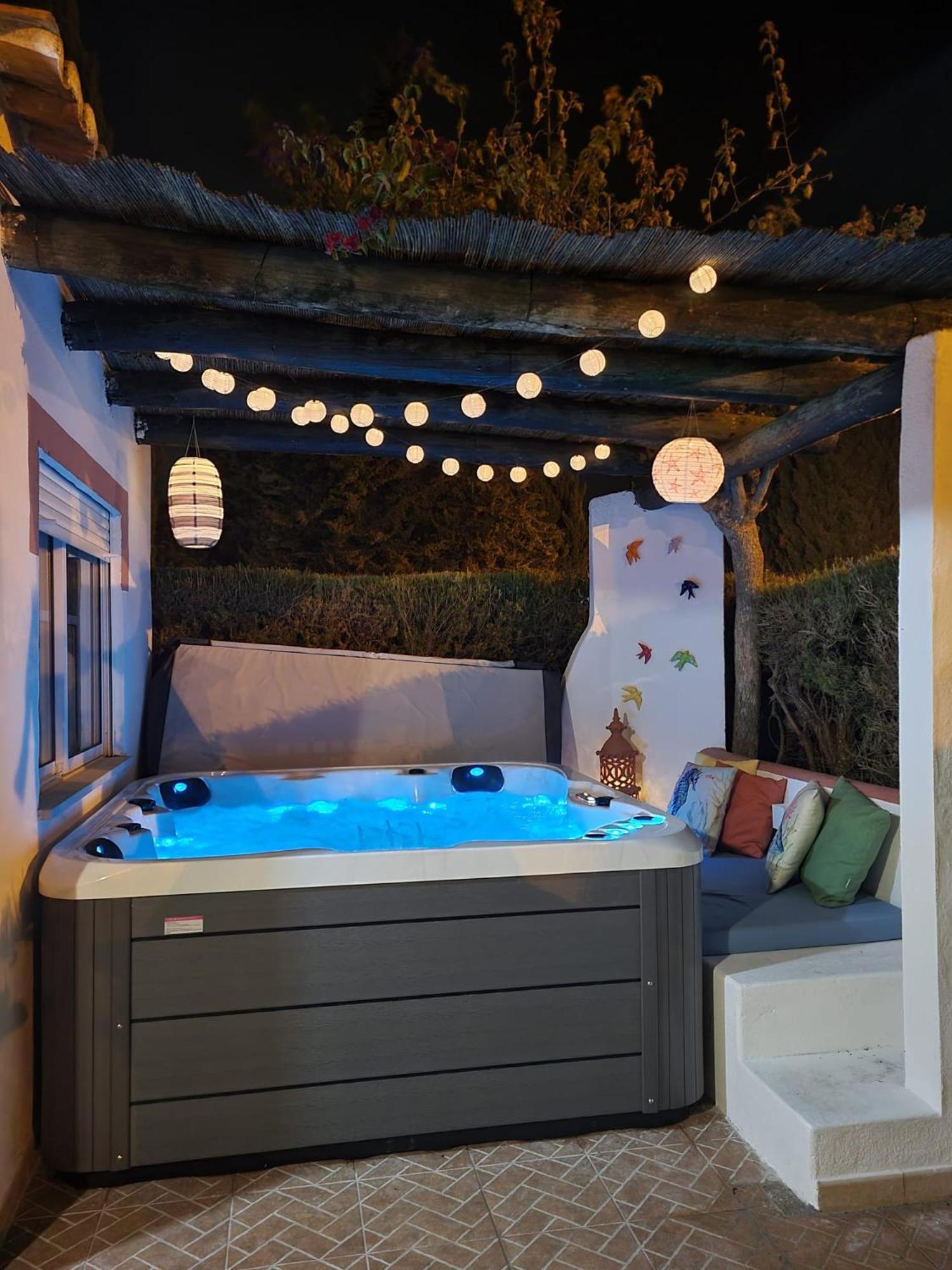 Peace Of Heaven In Algarve - Jacuzzi - By Bedzy Daire Armação de Pêra Dış mekan fotoğraf